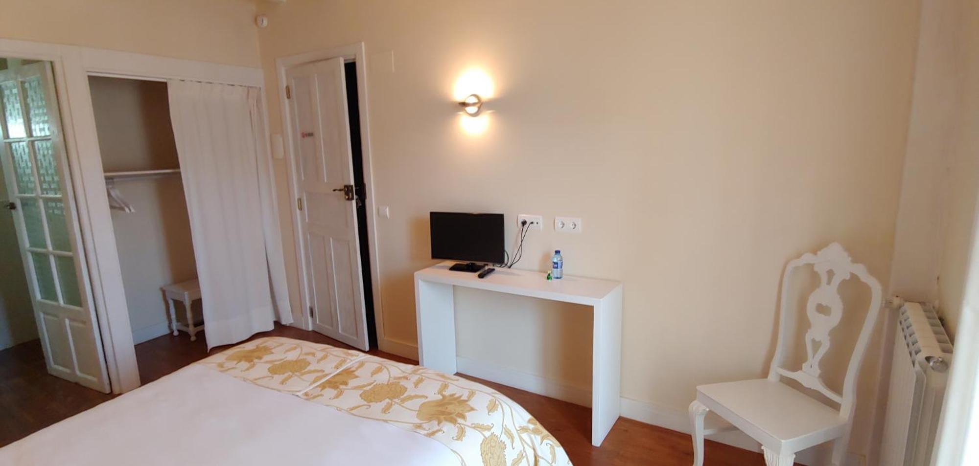 Hostal Camponaraya Kültér fotó